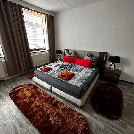 Schoene Wohnung In Bestlage Inclusive Parkplatz Leipzig Extérieur photo