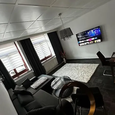 Schoene Wohnung In Bestlage Inclusive Parkplatz Leipzig Extérieur photo